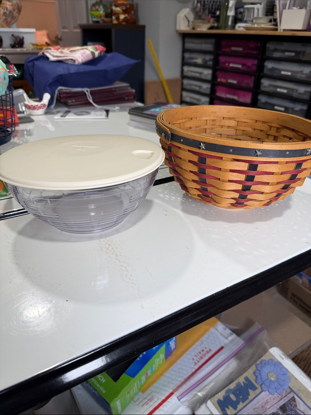 Longaberger 2004 American Bowl Basket with Bowl and Lid
